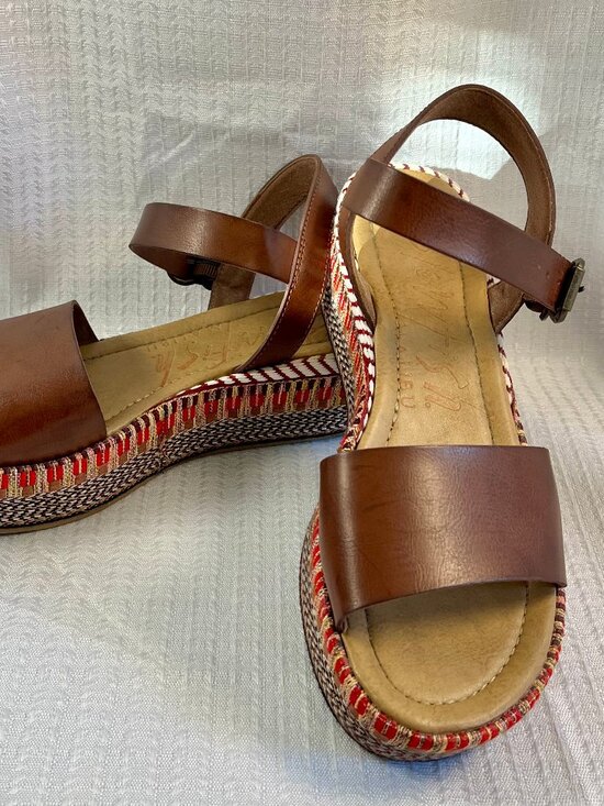 Blowfish Malibu Shoes - Blowfish Malibu Lalah Wedge Sandal size 9